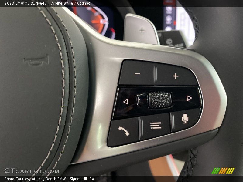 Alpine White / Cognac 2023 BMW X5 sDrive40i