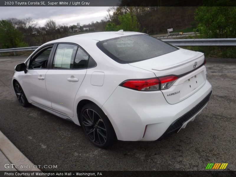 Super White / Light Gray 2020 Toyota Corolla SE