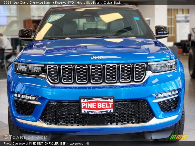 Hydro Blue Pearl / Global Black 2023 Jeep Grand Cherokee Summit Reserve 4WD