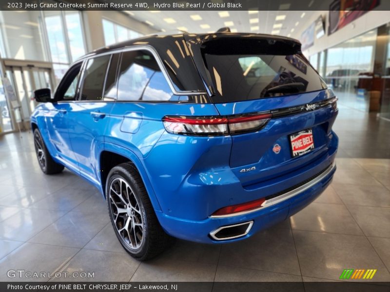 Hydro Blue Pearl / Global Black 2023 Jeep Grand Cherokee Summit Reserve 4WD
