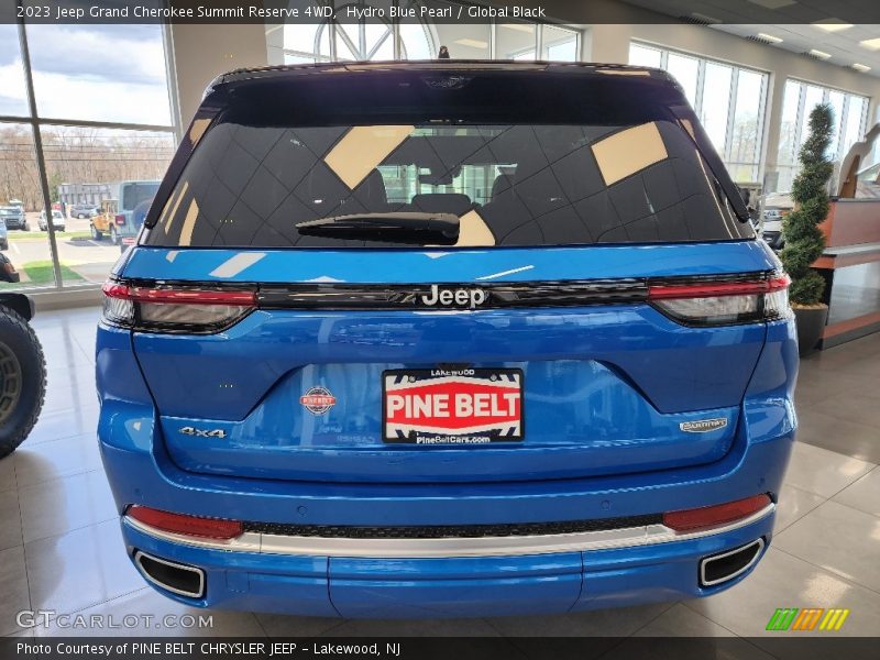 Hydro Blue Pearl / Global Black 2023 Jeep Grand Cherokee Summit Reserve 4WD