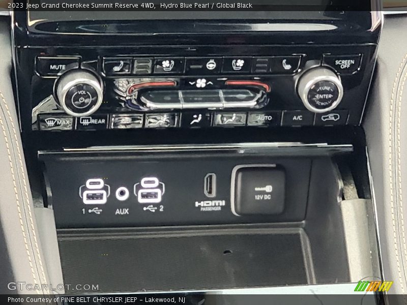 Hydro Blue Pearl / Global Black 2023 Jeep Grand Cherokee Summit Reserve 4WD
