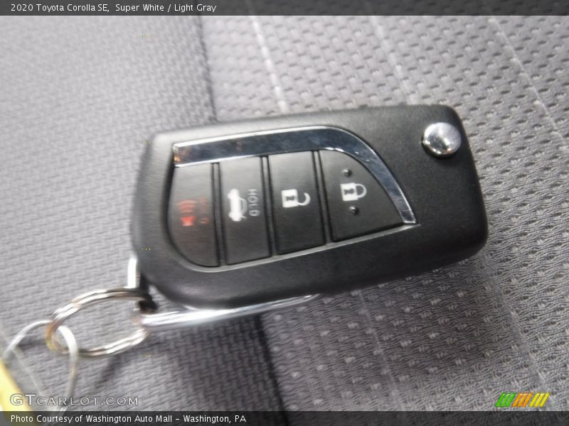 Super White / Light Gray 2020 Toyota Corolla SE