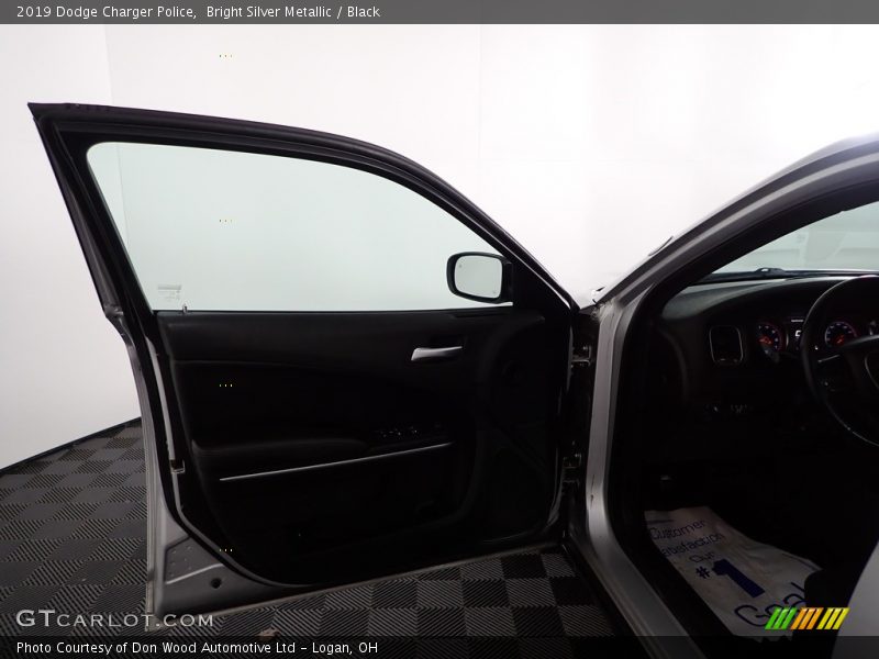 Bright Silver Metallic / Black 2019 Dodge Charger Police