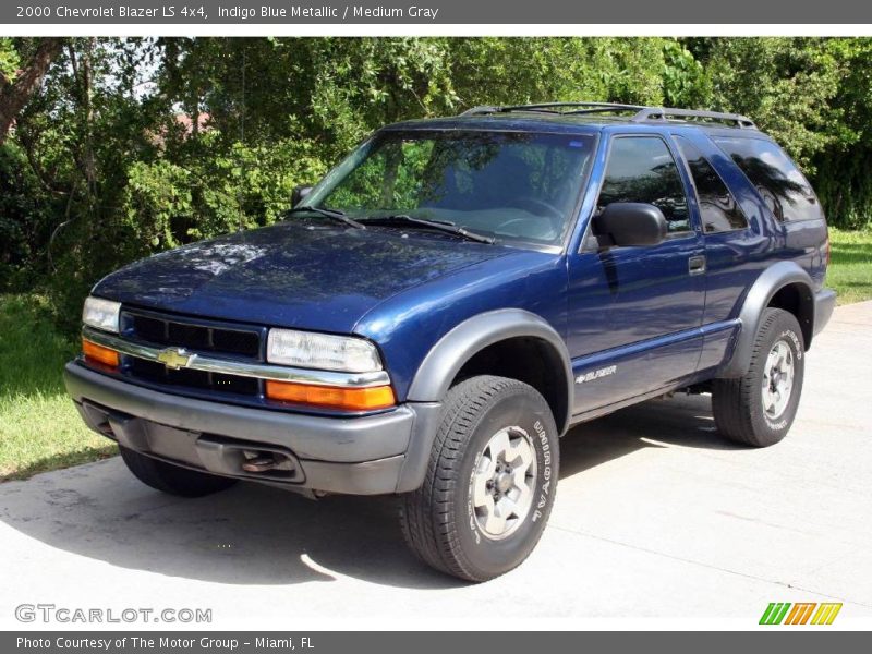 Indigo Blue Metallic / Medium Gray 2000 Chevrolet Blazer LS 4x4