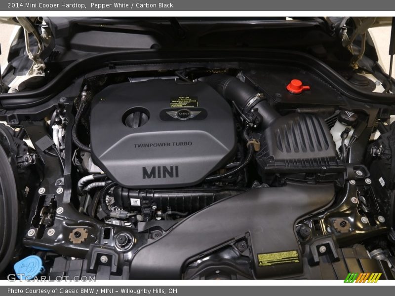 Pepper White / Carbon Black 2014 Mini Cooper Hardtop