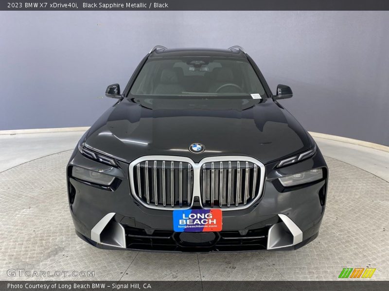 Black Sapphire Metallic / Black 2023 BMW X7 xDrive40i