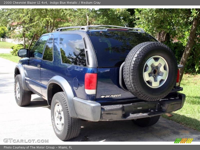 Indigo Blue Metallic / Medium Gray 2000 Chevrolet Blazer LS 4x4