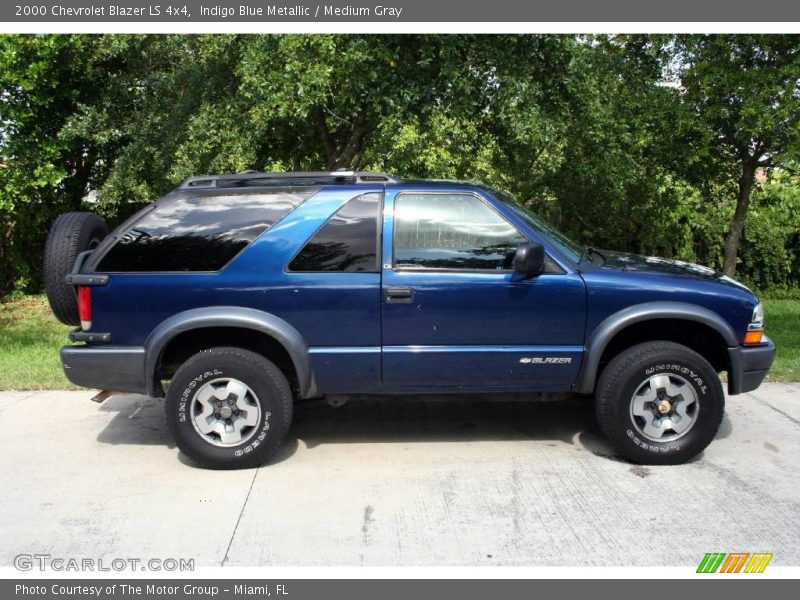 Indigo Blue Metallic / Medium Gray 2000 Chevrolet Blazer LS 4x4