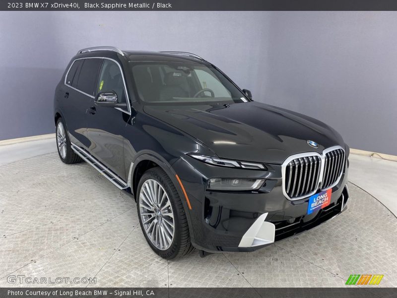 Black Sapphire Metallic / Black 2023 BMW X7 xDrive40i
