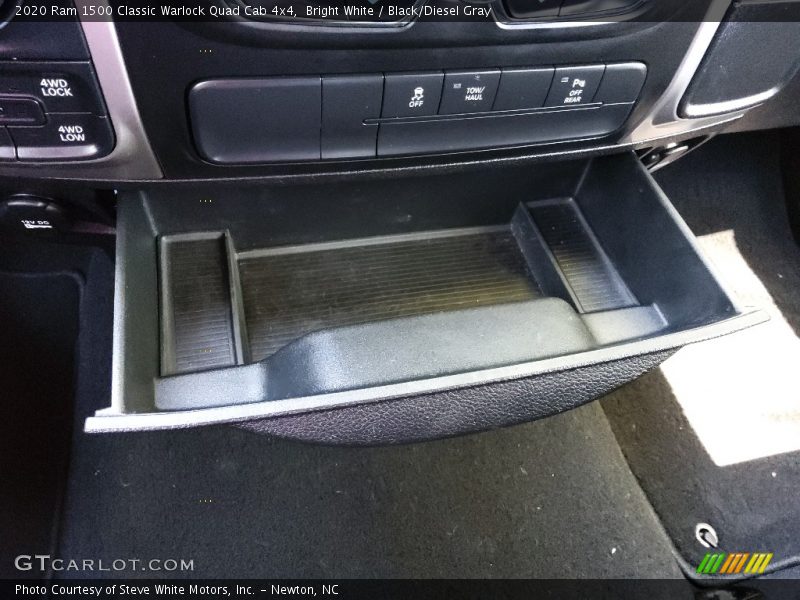 Bright White / Black/Diesel Gray 2020 Ram 1500 Classic Warlock Quad Cab 4x4