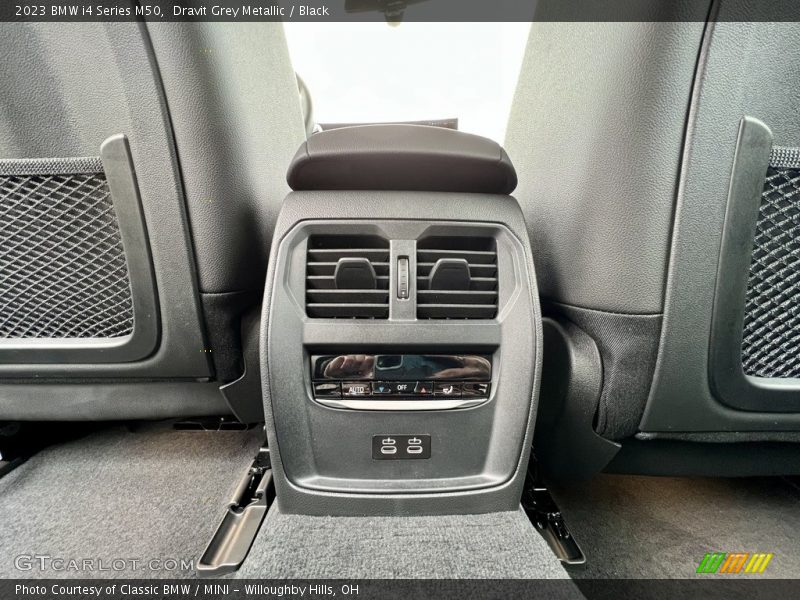 Dravit Grey Metallic / Black 2023 BMW i4 Series M50