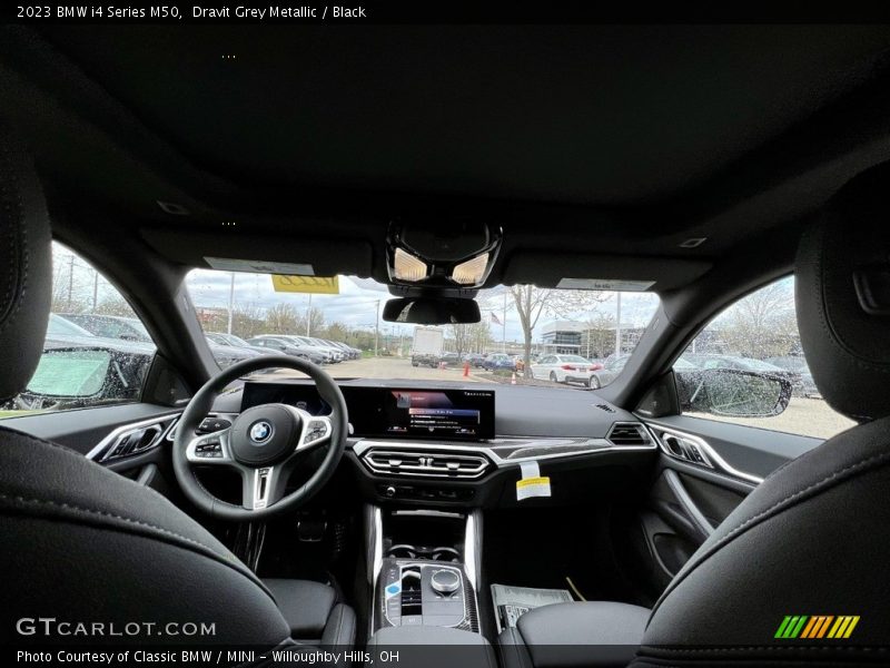 Dravit Grey Metallic / Black 2023 BMW i4 Series M50