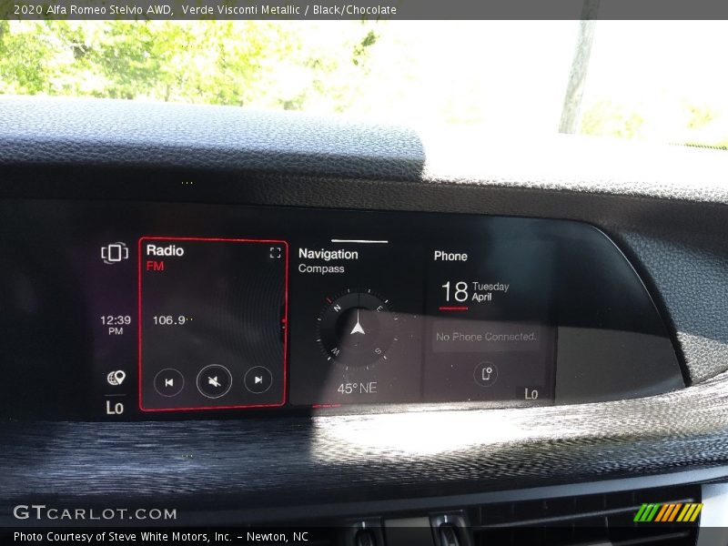Controls of 2020 Stelvio AWD