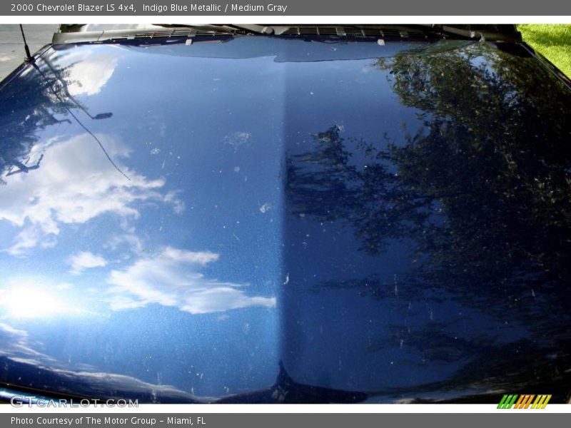 Indigo Blue Metallic / Medium Gray 2000 Chevrolet Blazer LS 4x4