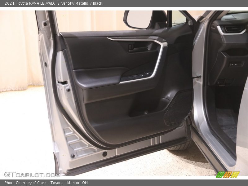 Silver Sky Metallic / Black 2021 Toyota RAV4 LE AWD