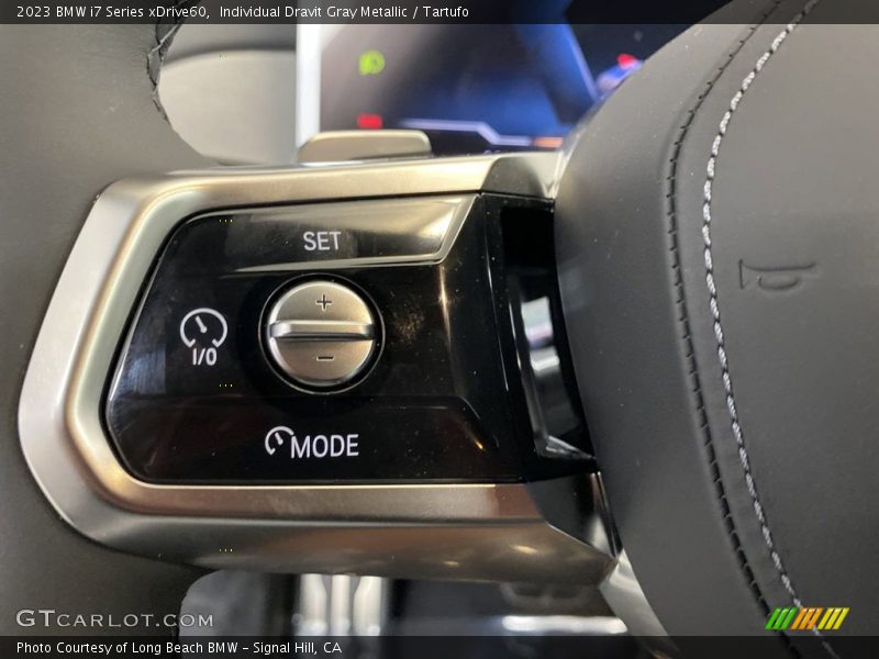  2023 i7 Series xDrive60 Steering Wheel