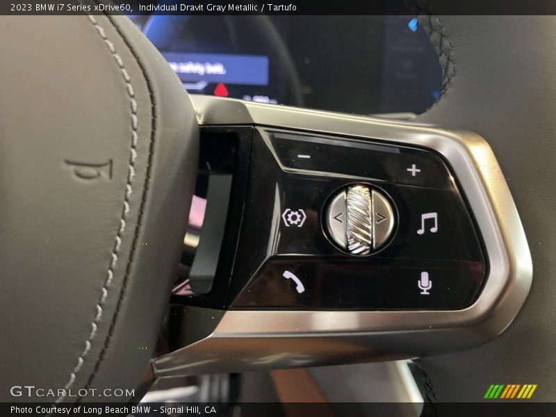  2023 i7 Series xDrive60 Steering Wheel