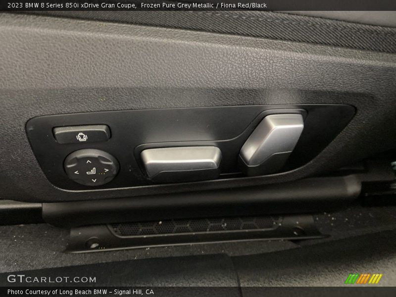 Front Seat of 2023 8 Series 850i xDrive Gran Coupe