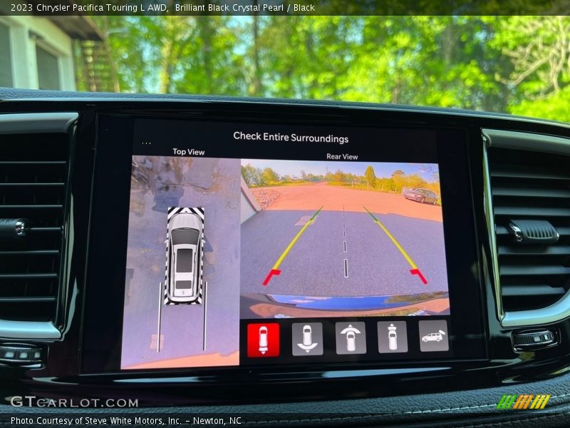Brilliant Black Crystal Pearl / Black 2023 Chrysler Pacifica Touring L AWD