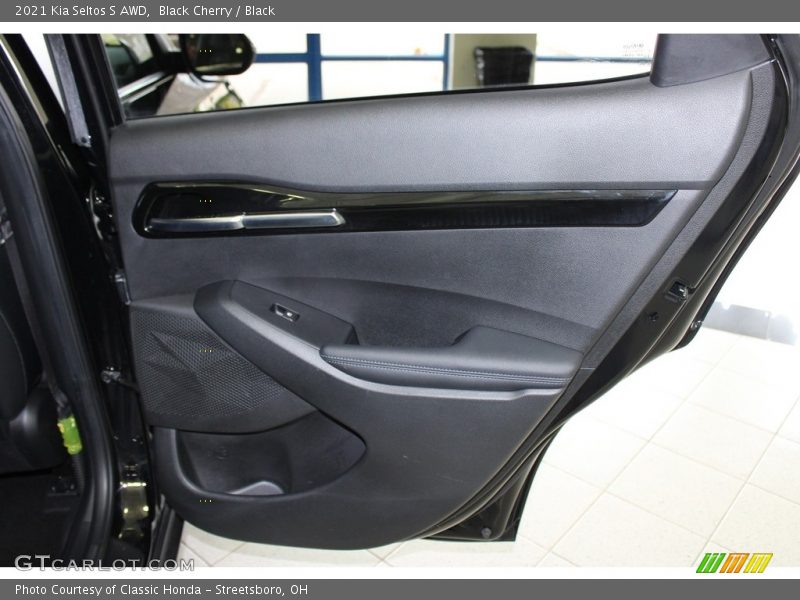 Black Cherry / Black 2021 Kia Seltos S AWD