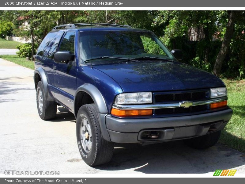 Indigo Blue Metallic / Medium Gray 2000 Chevrolet Blazer LS 4x4
