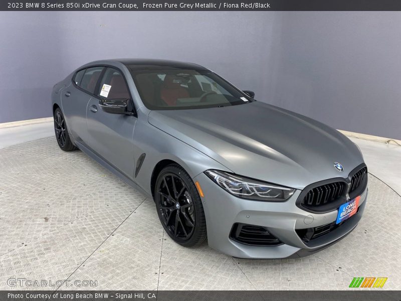 Front 3/4 View of 2023 8 Series 850i xDrive Gran Coupe