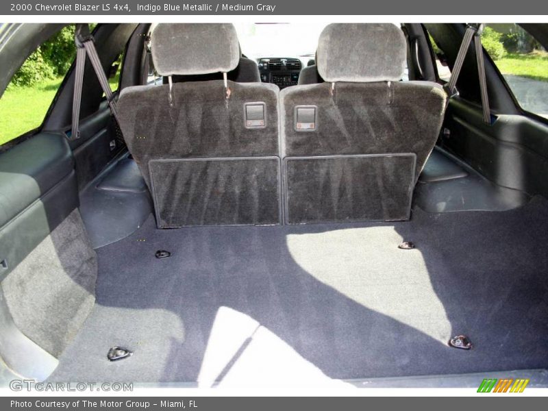 Indigo Blue Metallic / Medium Gray 2000 Chevrolet Blazer LS 4x4