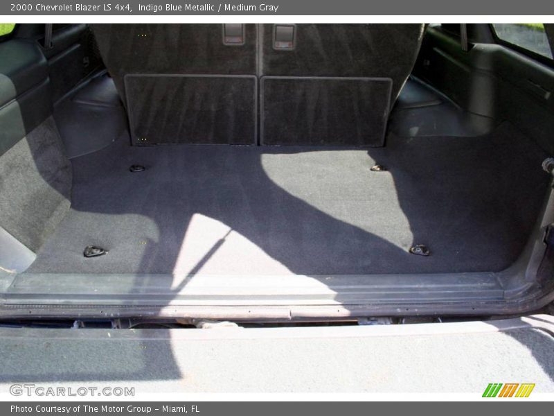 Indigo Blue Metallic / Medium Gray 2000 Chevrolet Blazer LS 4x4