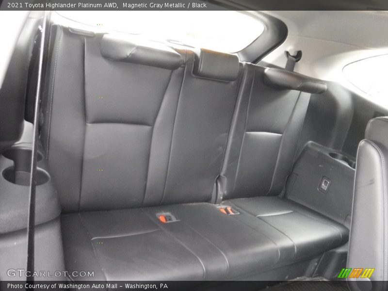 Magnetic Gray Metallic / Black 2021 Toyota Highlander Platinum AWD