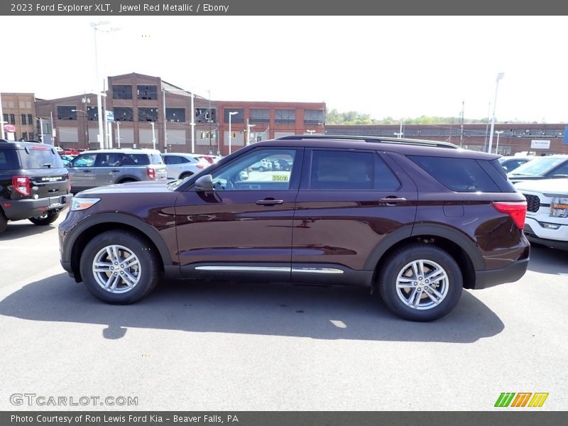  2023 Explorer XLT Jewel Red Metallic