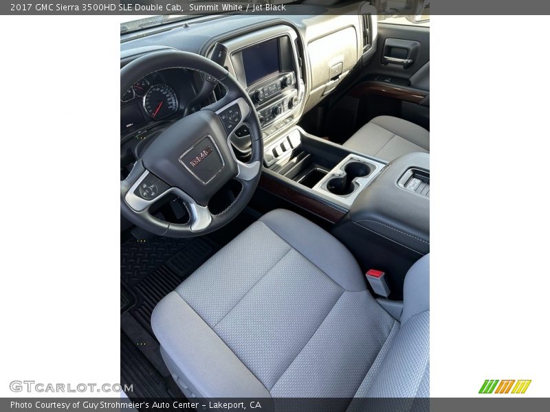 Summit White / Jet Black 2017 GMC Sierra 3500HD SLE Double Cab