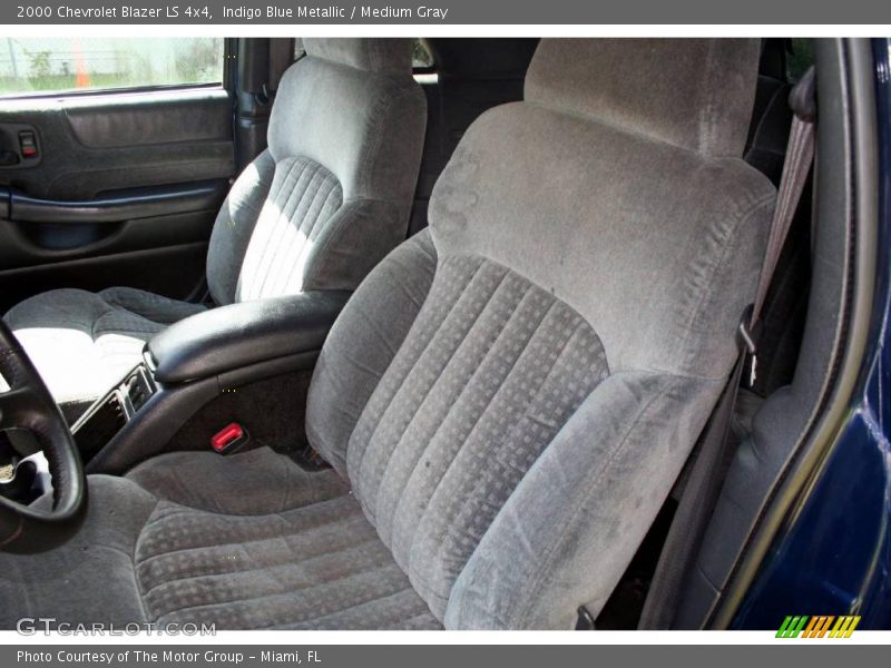 Indigo Blue Metallic / Medium Gray 2000 Chevrolet Blazer LS 4x4