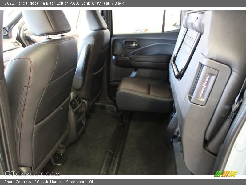 Sonic Gray Pearl / Black 2022 Honda Ridgeline Black Edition AWD