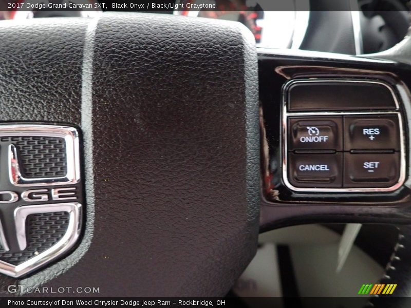 Black Onyx / Black/Light Graystone 2017 Dodge Grand Caravan SXT