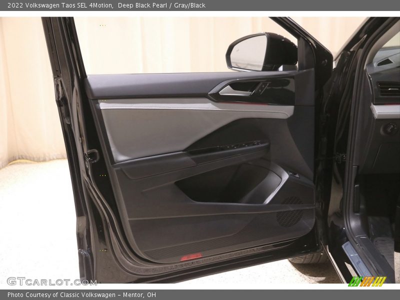 Door Panel of 2022 Taos SEL 4Motion