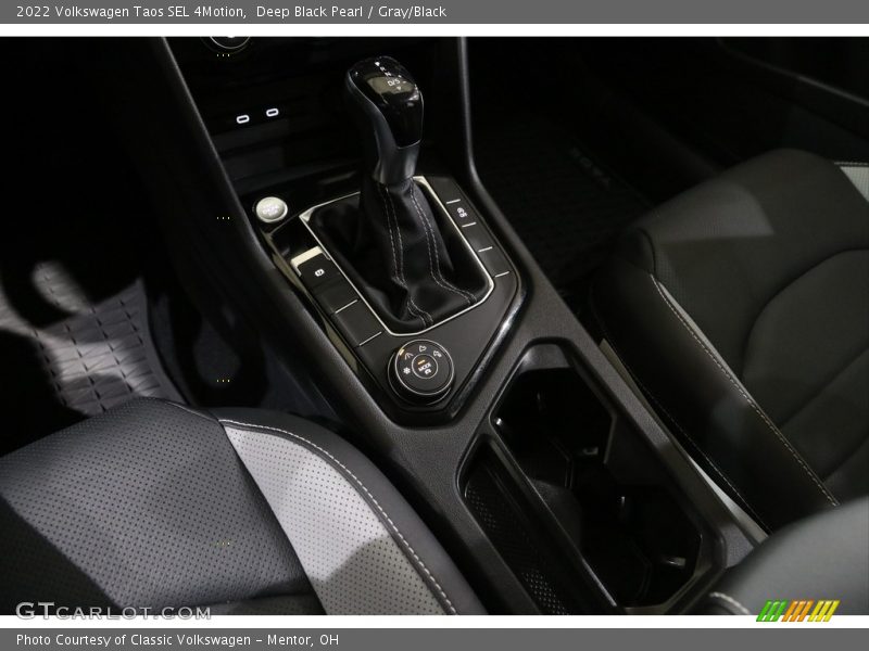 Deep Black Pearl / Gray/Black 2022 Volkswagen Taos SEL 4Motion