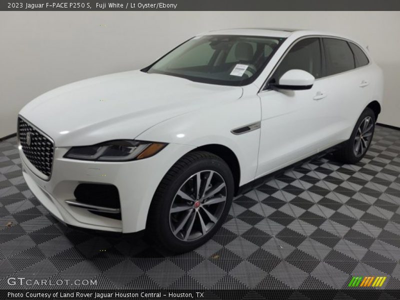  2023 F-PACE P250 S Fuji White