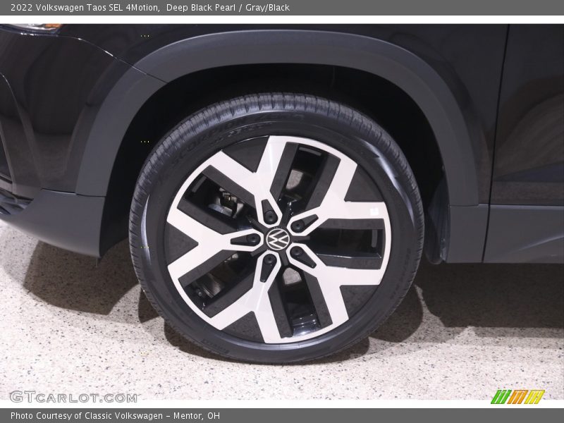  2022 Taos SEL 4Motion Wheel