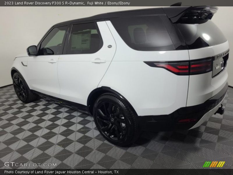 Fuji White / Ebony/Ebony 2023 Land Rover Discovery P300 S R-Dynamic