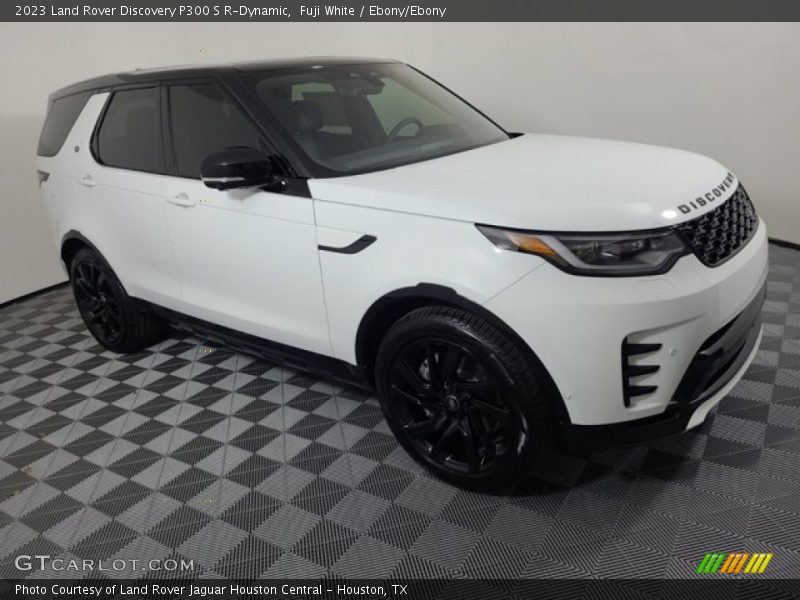 Fuji White / Ebony/Ebony 2023 Land Rover Discovery P300 S R-Dynamic