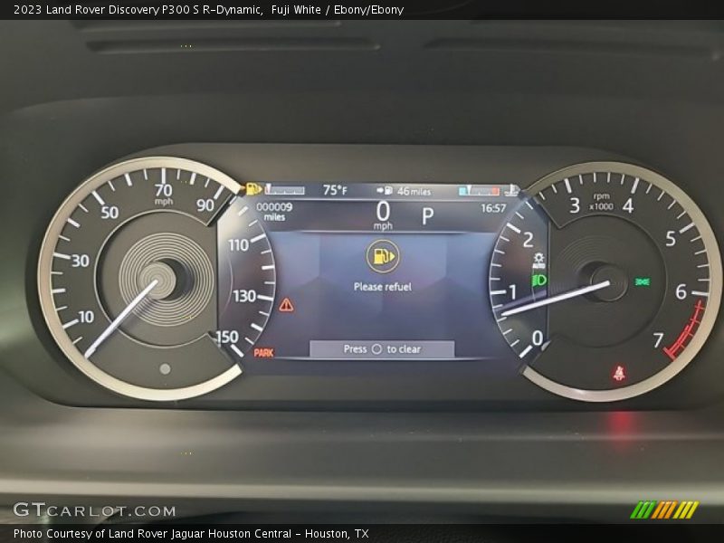 Fuji White / Ebony/Ebony 2023 Land Rover Discovery P300 S R-Dynamic