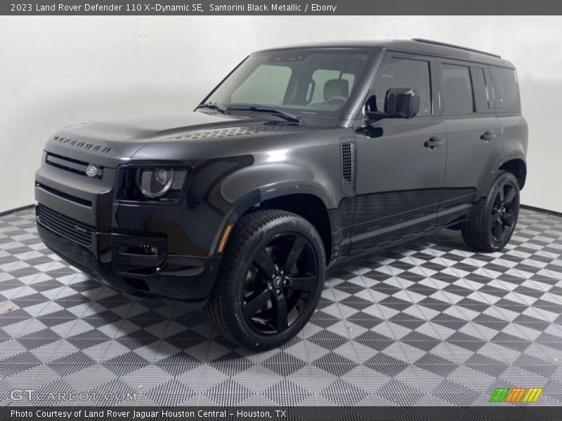  2023 Defender 110 X-Dynamic SE Santorini Black Metallic