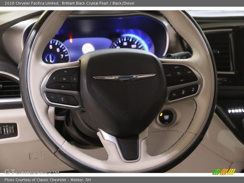 Brilliant Black Crystal Pearl / Black/Diesel 2018 Chrysler Pacifica Limited