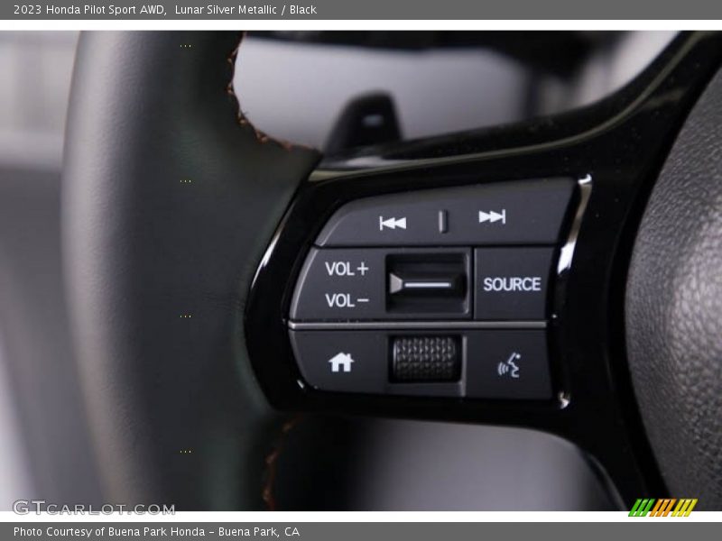  2023 Pilot Sport AWD Steering Wheel