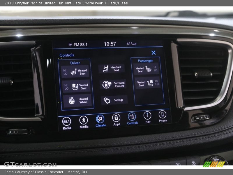 Brilliant Black Crystal Pearl / Black/Diesel 2018 Chrysler Pacifica Limited