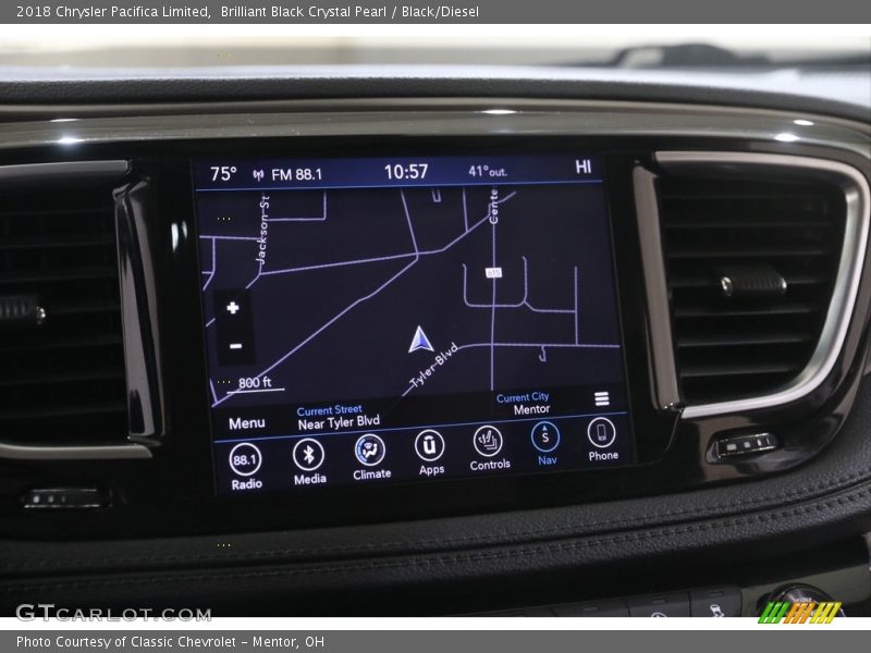 Brilliant Black Crystal Pearl / Black/Diesel 2018 Chrysler Pacifica Limited