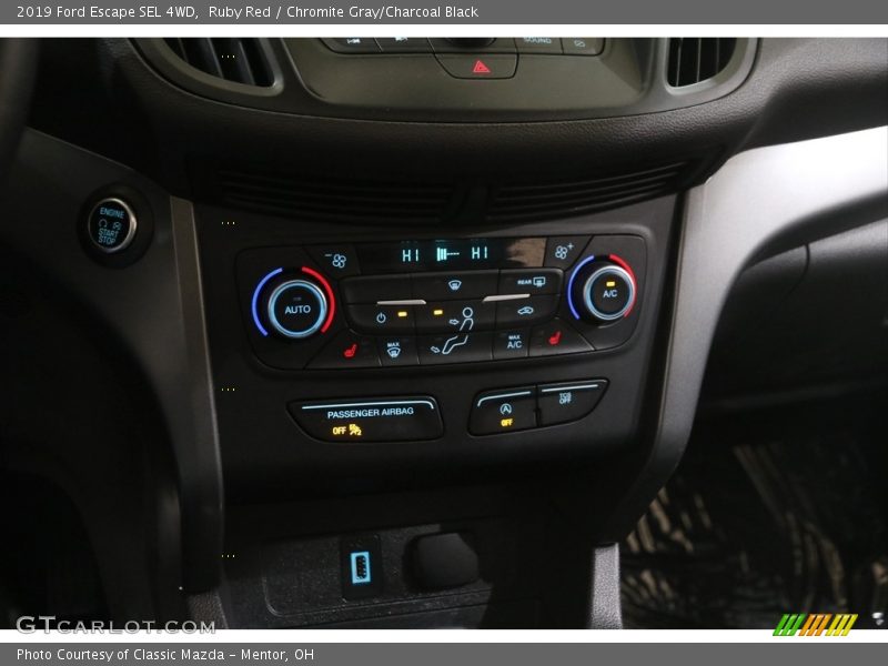 Ruby Red / Chromite Gray/Charcoal Black 2019 Ford Escape SEL 4WD