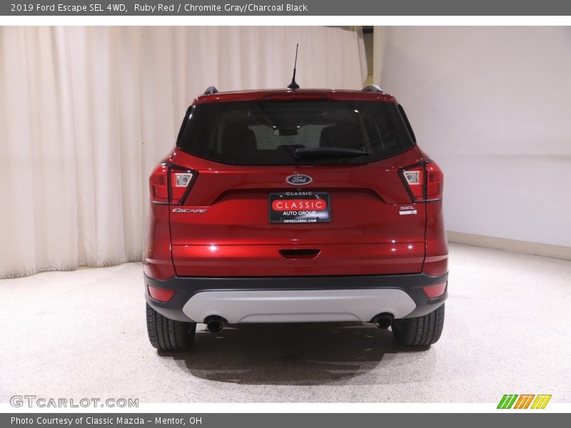 Ruby Red / Chromite Gray/Charcoal Black 2019 Ford Escape SEL 4WD