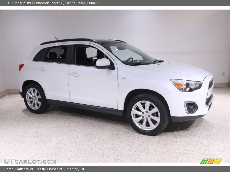  2013 Outlander Sport SE White Pearl